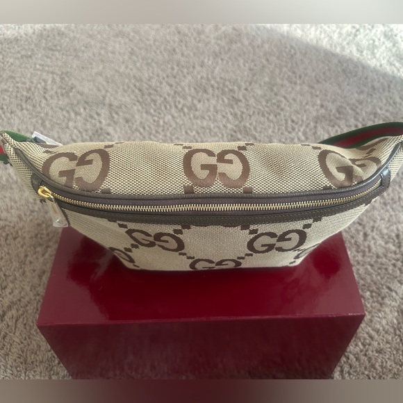 Gucci Beige and Brown Crossbody Bag - Picture 4 of 9